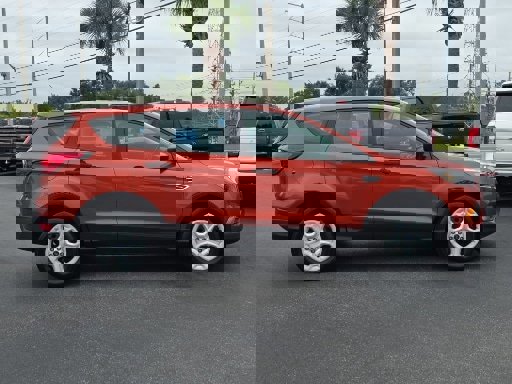 Certified 2019 Ford Escape S image 6