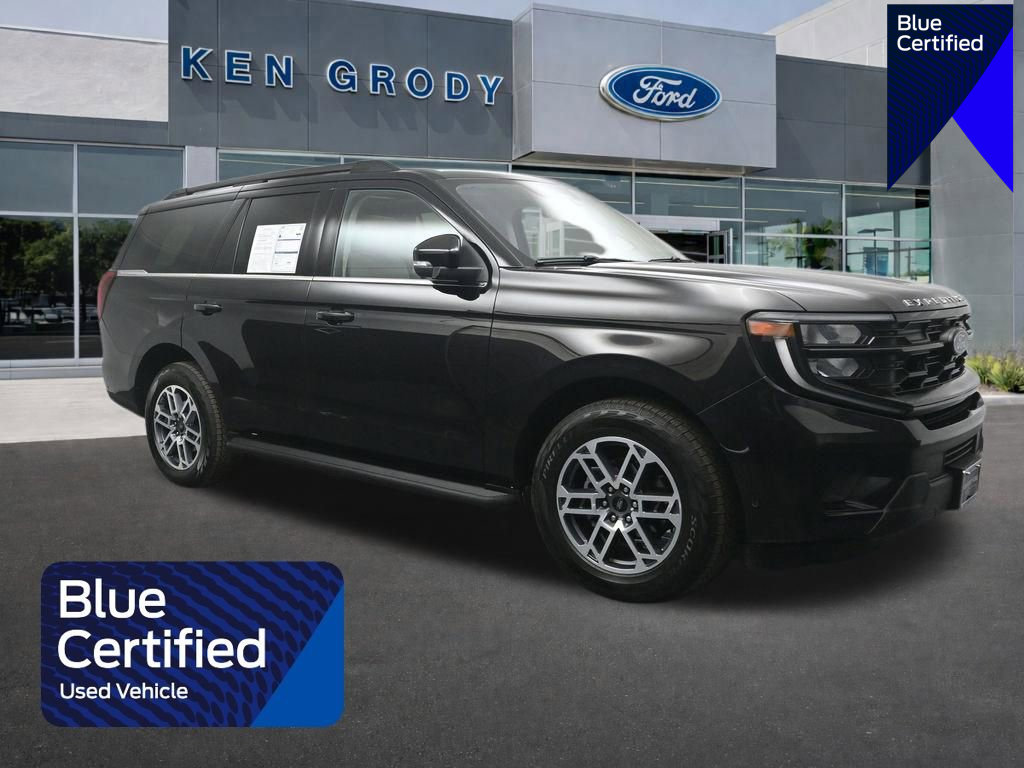 Certified 2025 Ford Expedition Active image 1