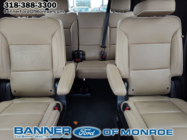 Used 2023 Chevrolet Tahoe Premier AWD/4WD image 30