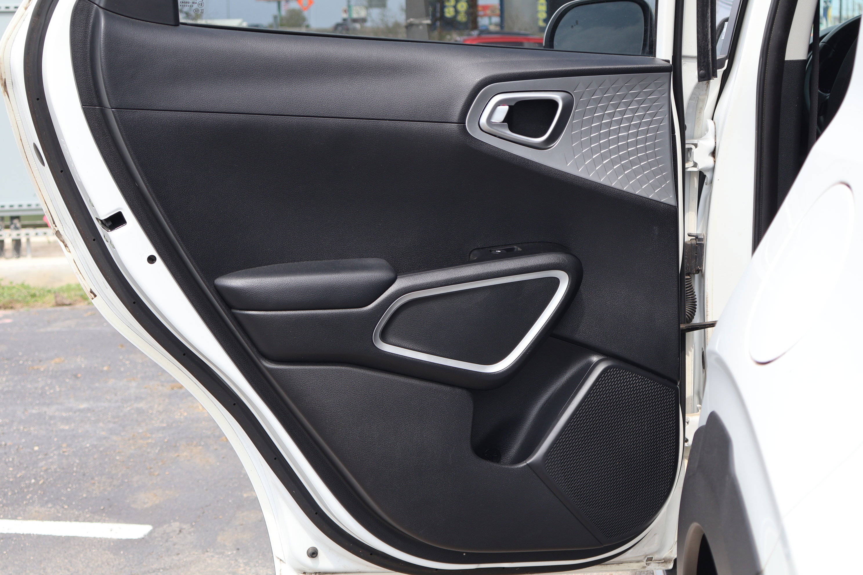 Used 2020 Kia Soul X-Line image 37