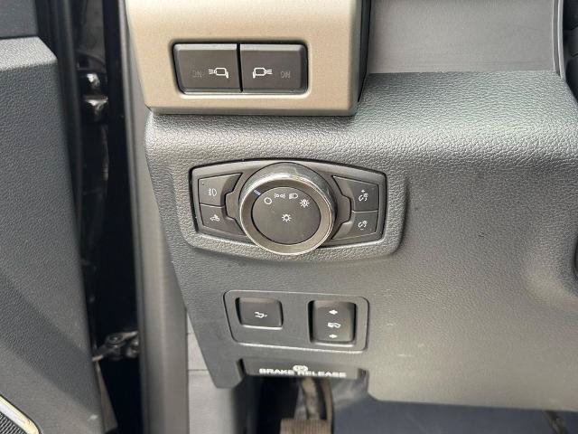Certified 2022 Ford F250 Lariat w/ Tremor Off-Road Package AWD/4WD image 19