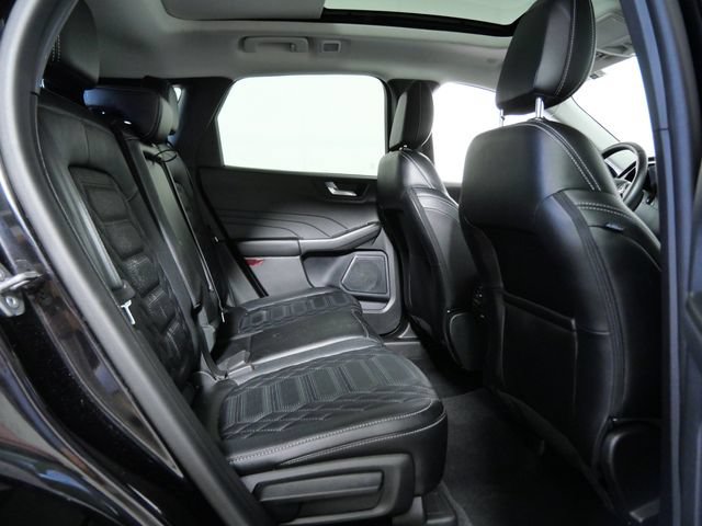 Certified 2023 Ford Escape Platinum w/ Premium Technology Package AWD/4WD image 11