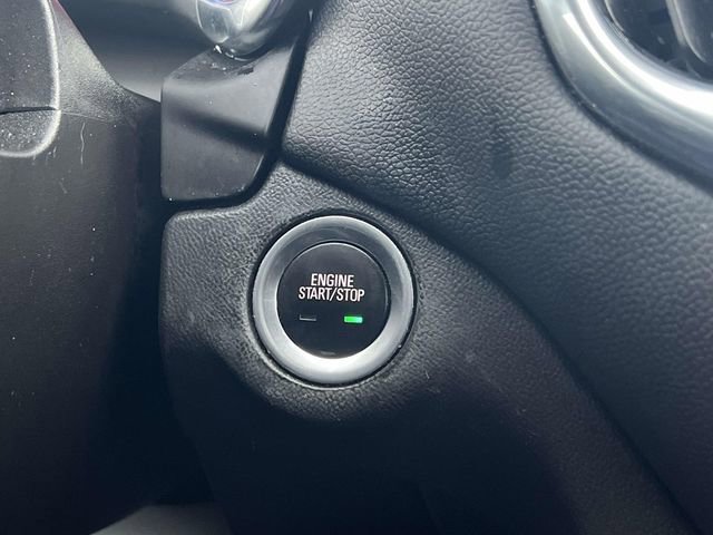 Used 2020 Chevrolet Equinox LT w/ Driver Convenience Package image 25