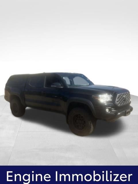 Used 2021 Toyota Tacoma TRD Off-Road w/ Technology Package AWD/4WD image 8
