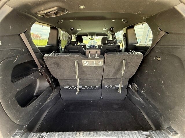 Used 2020 Chrysler Pacifica Touring-L AWD/4WD image 8