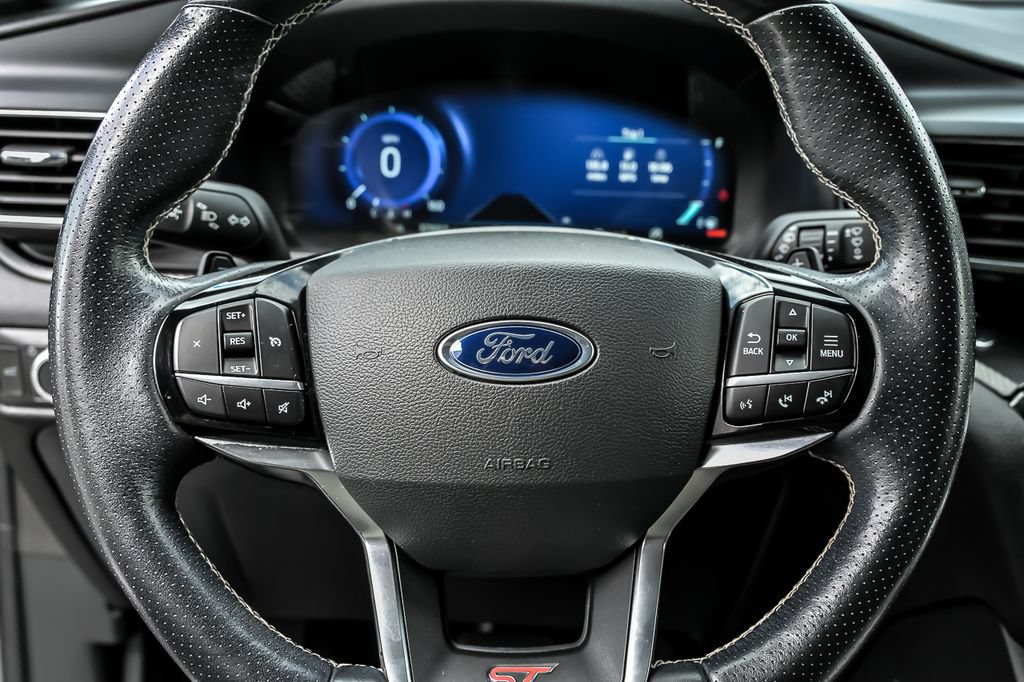 Certified 2022 Ford Explorer ST AWD/4WD image 22
