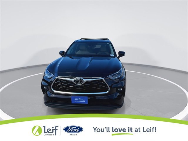 Used 2021 Toyota Highlander Limited image 14