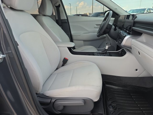 Used 2024 Hyundai Kona SEL FWD image 15
