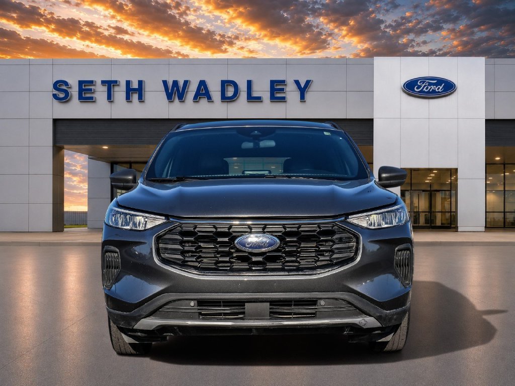 Certified 2025 Ford Escape ST-Line FWD image 2