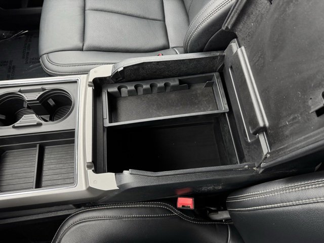 Certified 2022 Ford F250 Lariat w/ Lariat Ultimate Package image 16