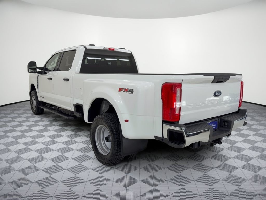 Certified 2025 Ford F350 XLT w/ FX4 Off-Road Package AWD/4WD image 3