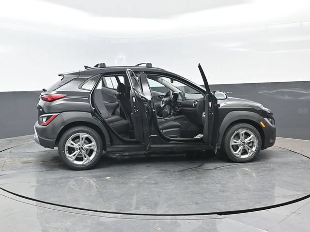 Used 2023 Hyundai Kona SEL AWD/4WD image 26