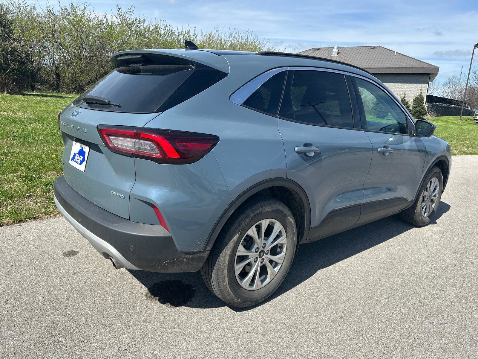 Certified 2023 Ford Escape Active w/ Tech Pack #2 image 3