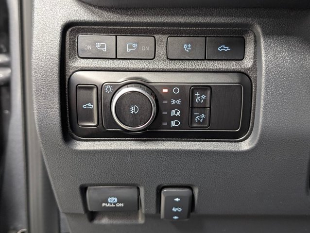 Certified 2023 Ford F250 Platinum w/ Tremor Off-Road Package AWD/4WD image 13