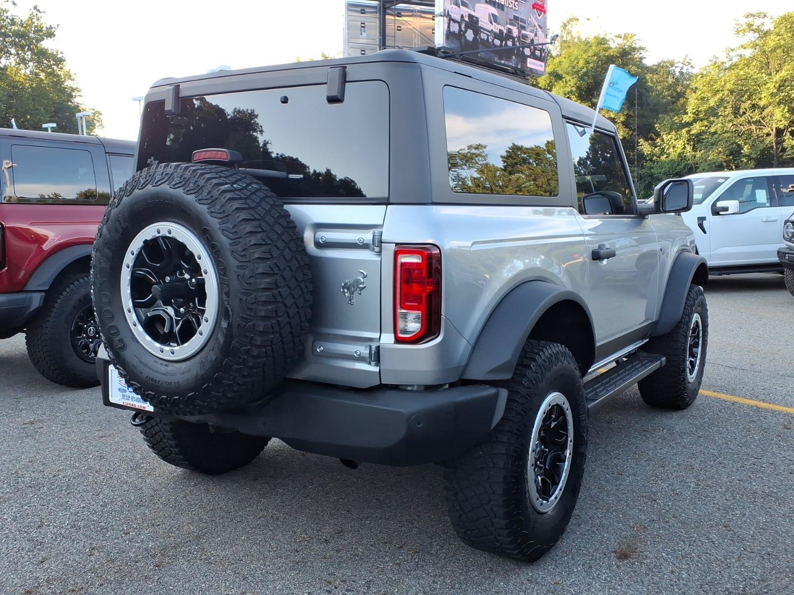 Certified 2023 Ford Bronco Big Bend w/ Sasquatch Package AWD/4WD image 8