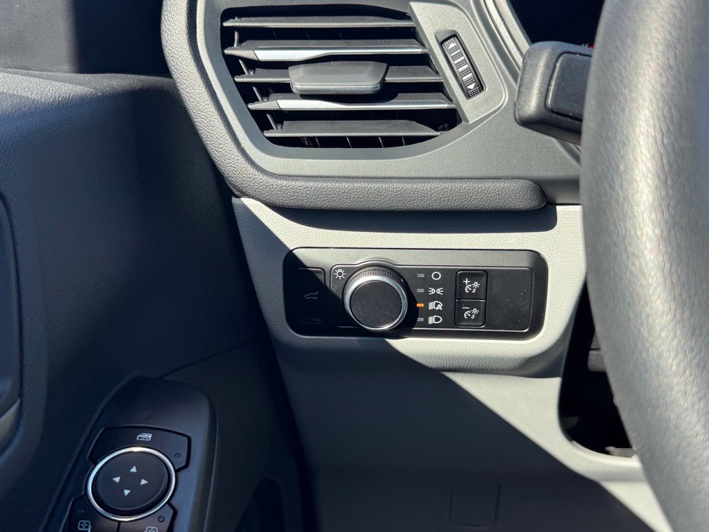 Certified 2025 Ford Escape Active FWD image 19