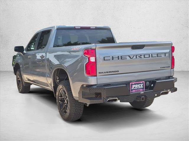 Used 2021 Chevrolet Silverado 1500 Custom Trail Boss w/ LPO, Dark Essentials Package AWD/4WD image 7