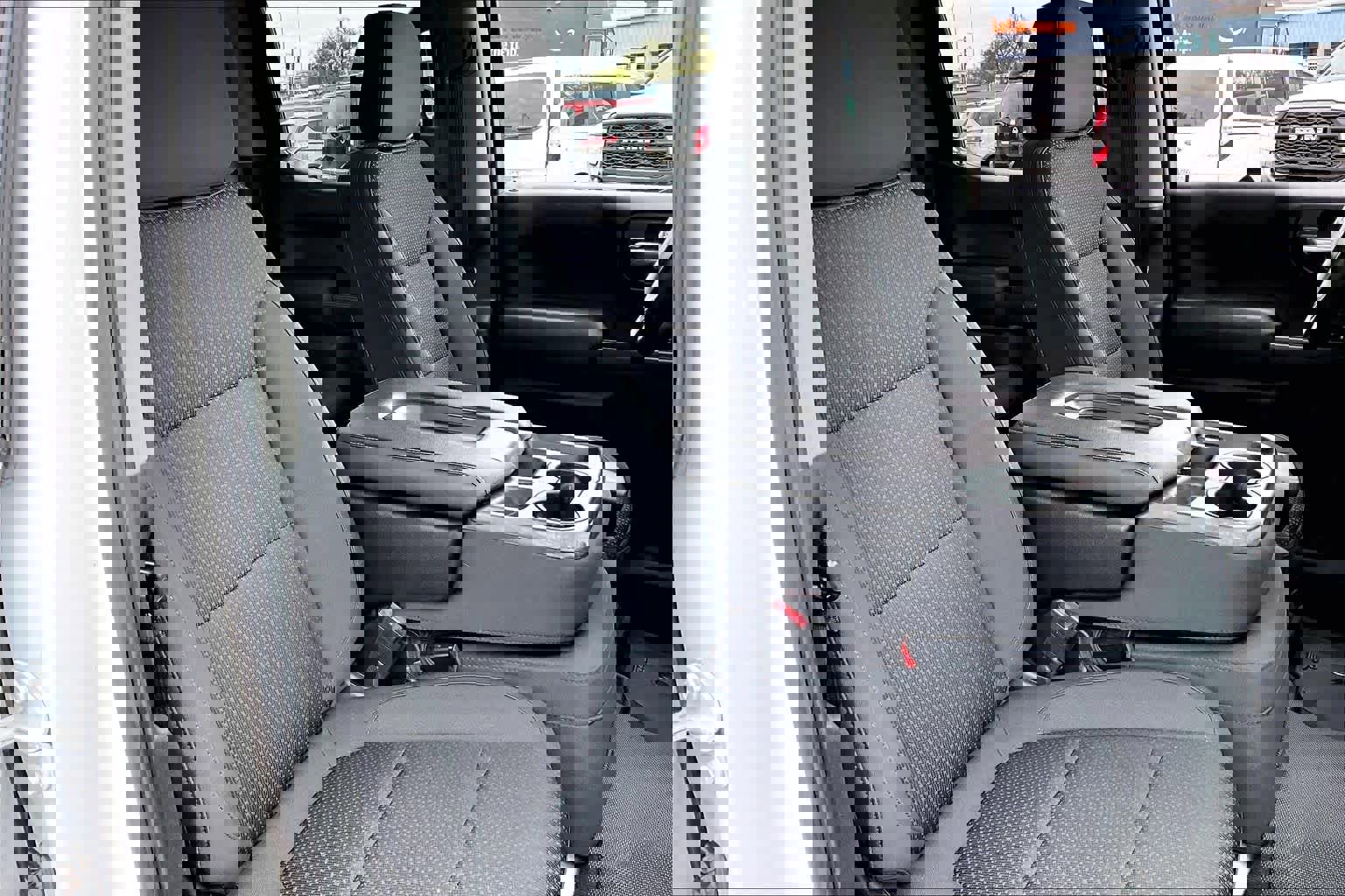 Used 2021 Chevrolet Silverado 1500 Custom Trail Boss image 9