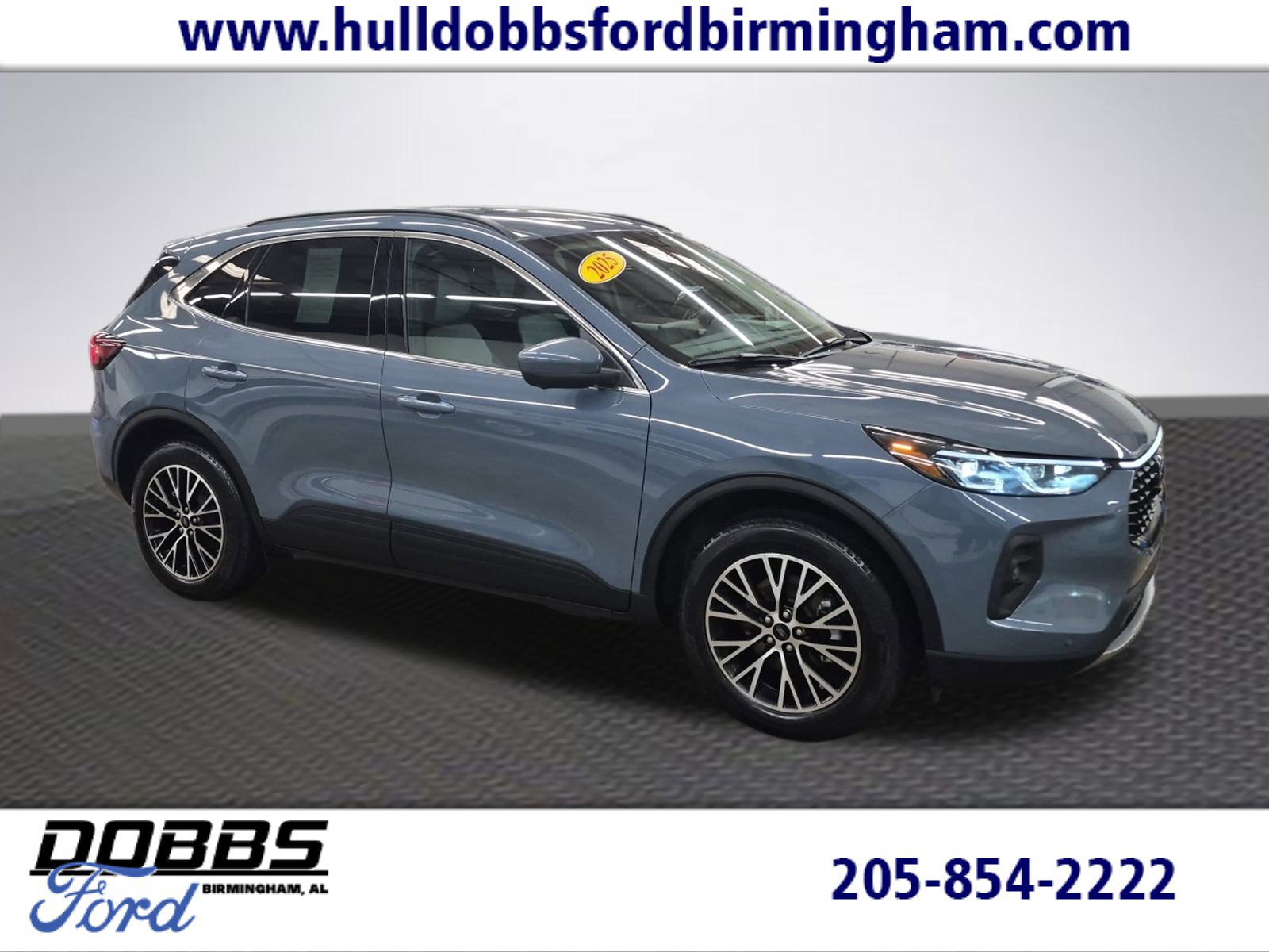 Certified 2025 Ford Escape SE w/ PHEV Premium Package image 1