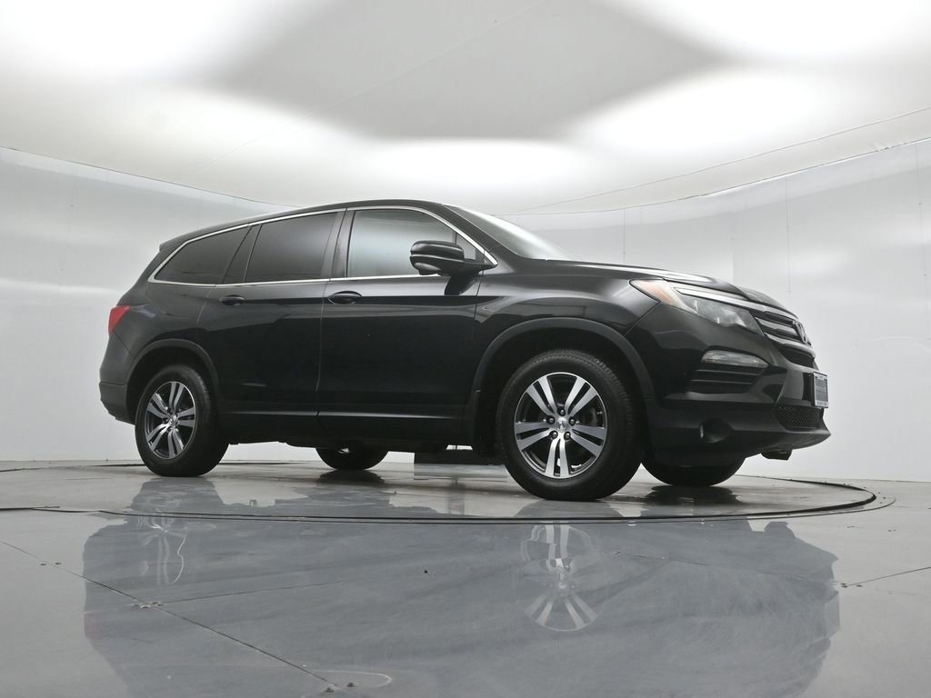 Used 2017 Honda Pilot EX video 2