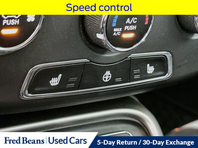 Used 2018 Jeep Compass Latitude w/ Cold Weather Group AWD/4WD image 24