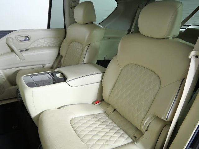 Used 2019 INFINITI QX80 Luxe w/ 22" Wheel Package AWD/4WD image 15