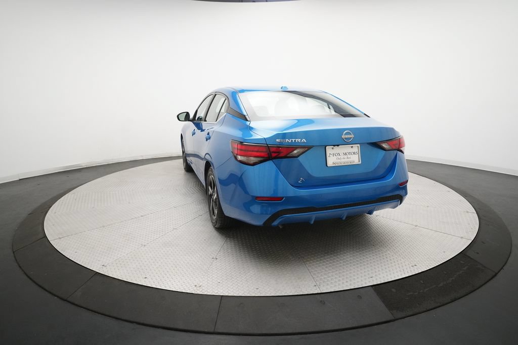 Used 2025 Nissan Sentra SV FWD image 32
