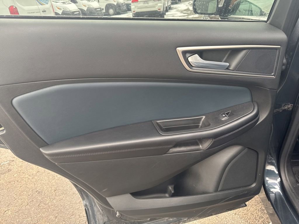 Certified 2022 Ford Edge SEL w/ Sport Appearance Package image 24