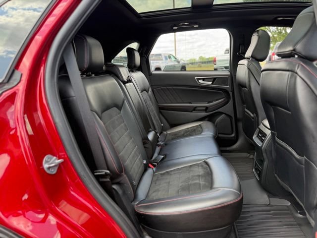 Certified 2024 Ford Edge ST-Line AWD/4WD image 17