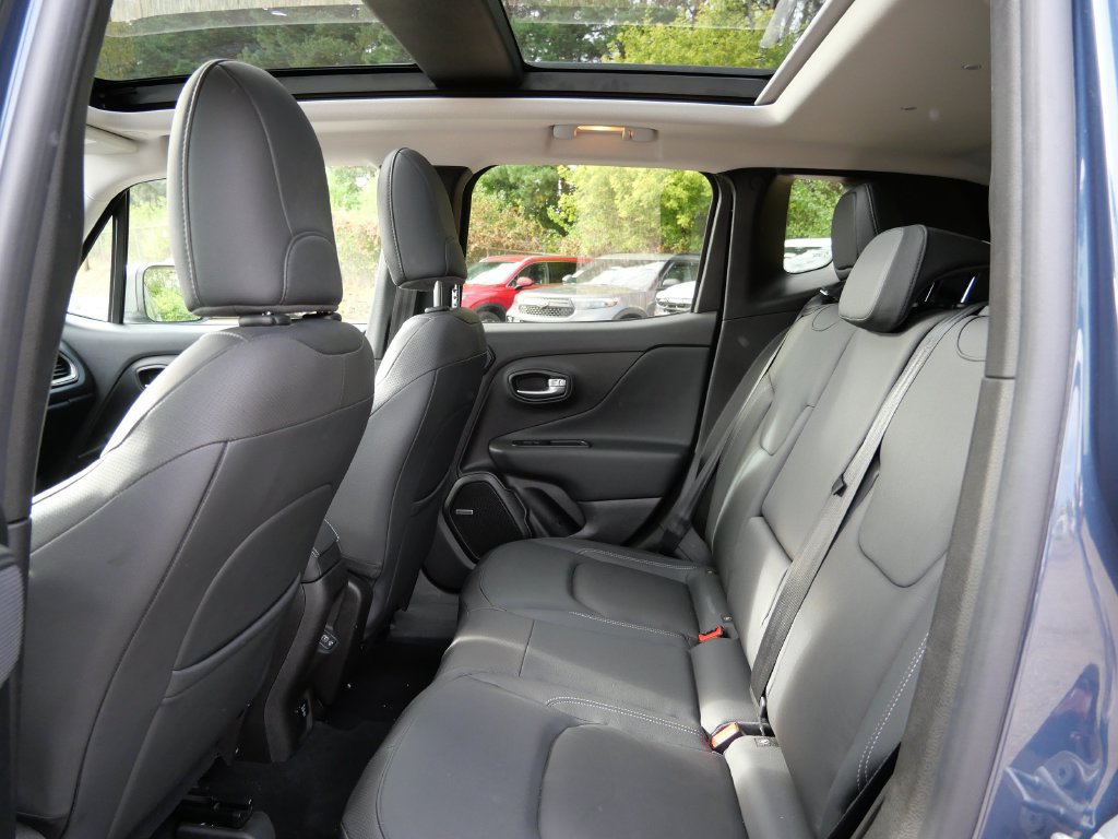Used 2021 Jeep Renegade Limited w/ Sun & Sound Group AWD/4WD image 20