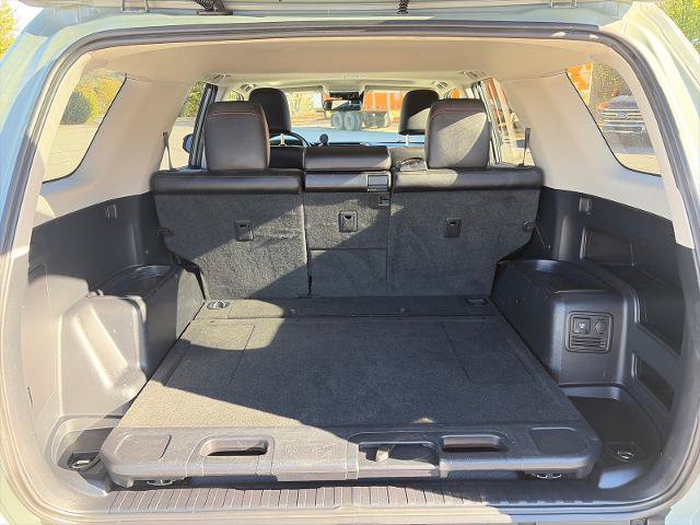 Used 2023 Toyota 4Runner TRD Off-Road Premium w/ Moonroof Package AWD/4WD image 19