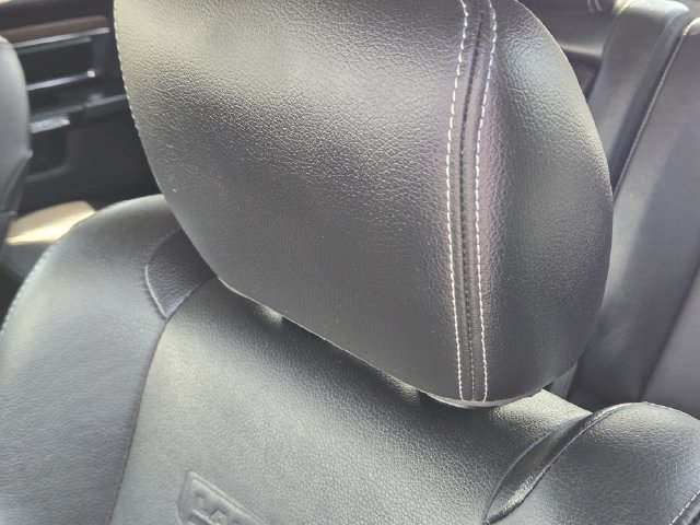 Used 2017 RAM 1500 Laramie AWD/4WD image 14