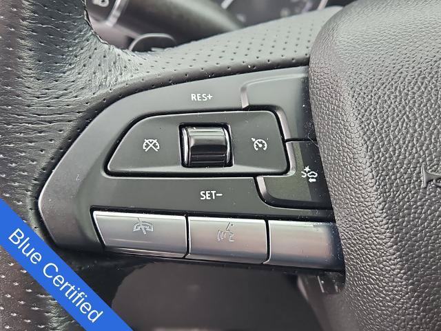 Used 2022 Cadillac XT4 Sport AWD/4WD image 22