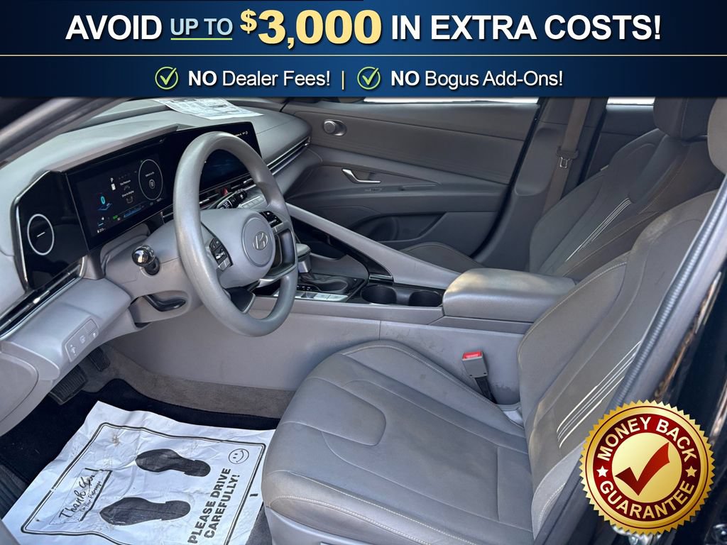 Used 2024 Hyundai Elantra Blue FWD image 14