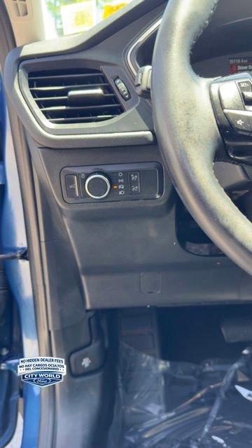 Certified 2022 Ford Escape SE w/ SE Sport Appearance Package AWD/4WD image 7