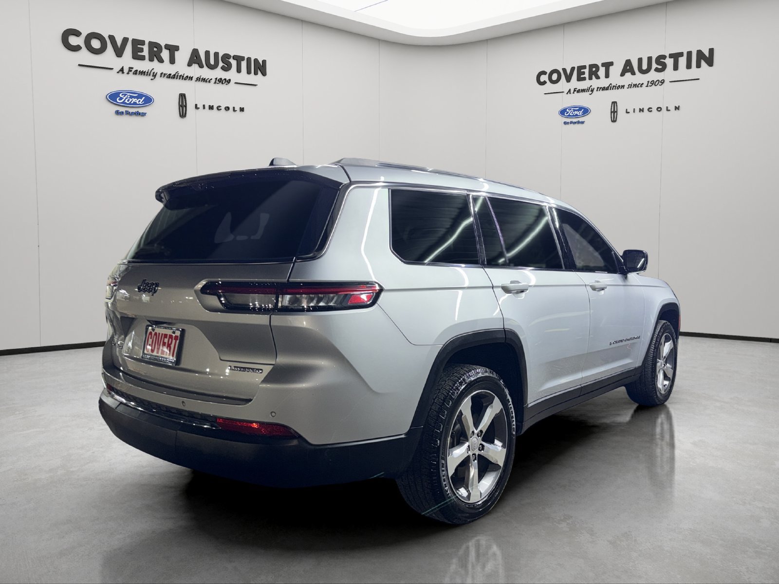 Used 2021 Jeep Grand Cherokee L Limited w/ Luxury Tech Group II AWD/4WD image 5