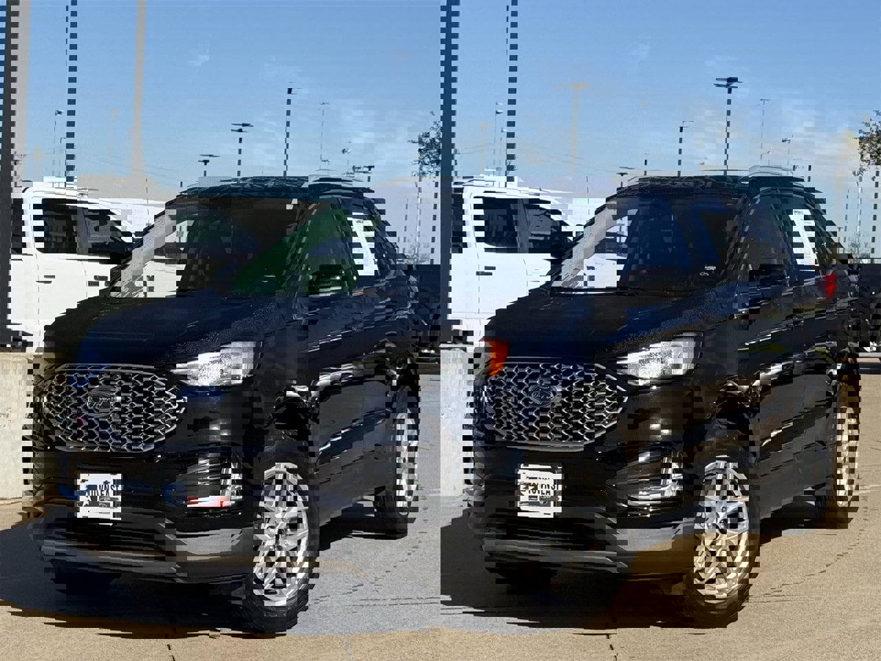 Certified 2024 Ford Edge SEL w/ Convenience Package image 2