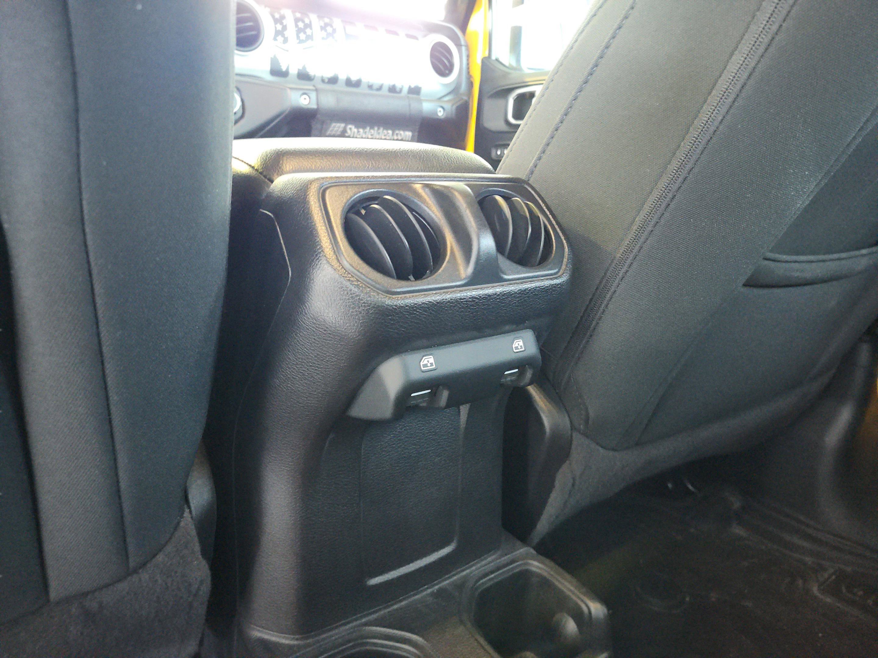 Used 2021 Jeep Wrangler Unlimited Sport AWD/4WD image 18