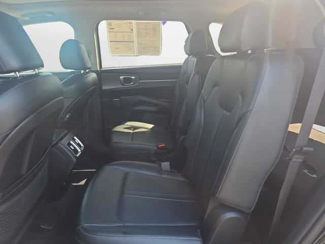 Used 2021 Kia Sorento EX w/ Panoramic Sunroof Package AWD/4WD image 15