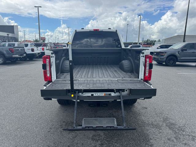 Certified 2024 Ford F250 Lariat w/ Lariat Ultimate Package AWD/4WD image 18