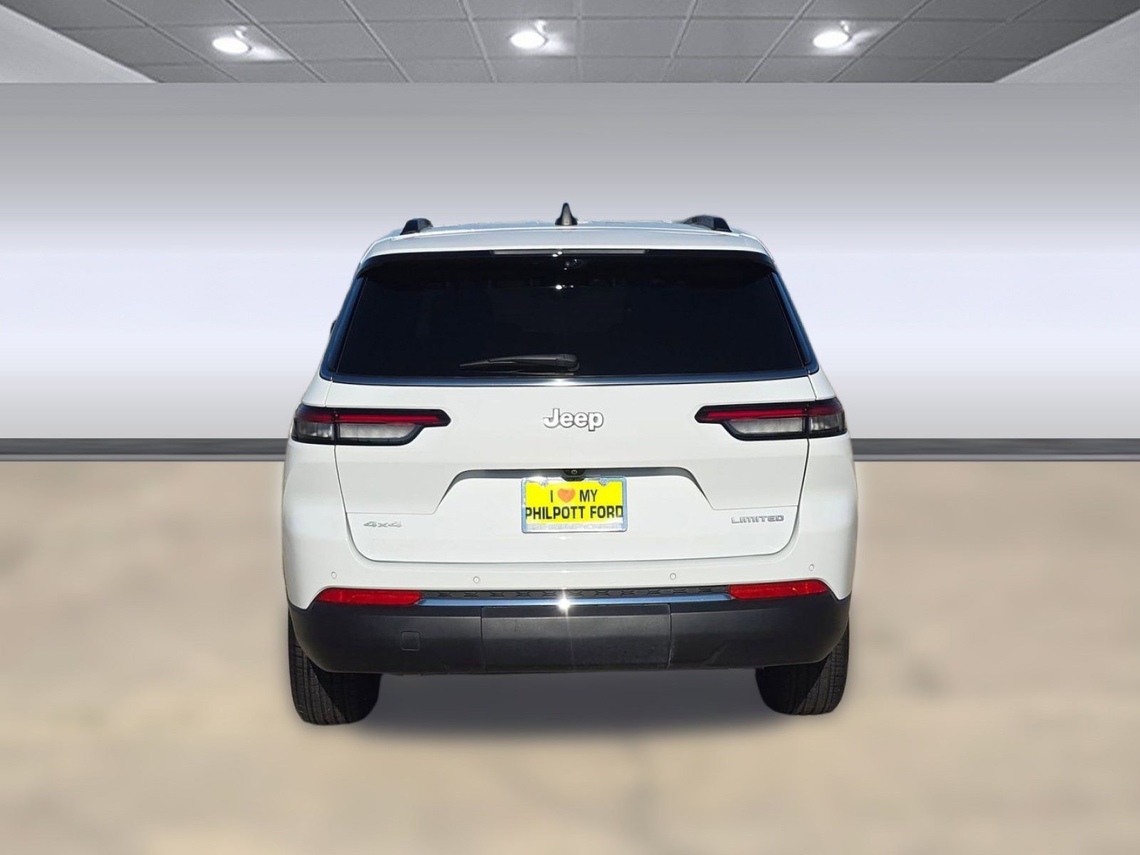 Used 2025 Jeep Grand Cherokee L Limited w/ Luxury Tech Group II image 10