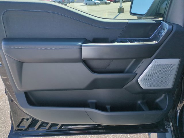 Certified 2025 Ford F150 Lariat w/ Equipment Group 502A High AWD/4WD image 13