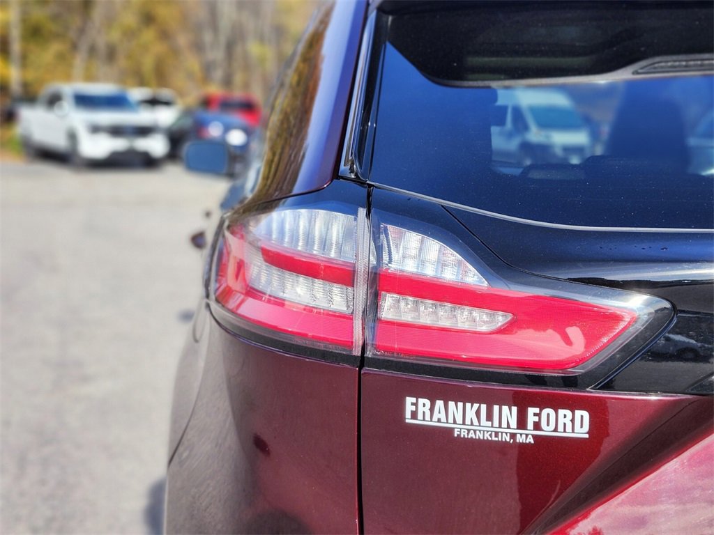 Certified 2022 Ford Edge SEL w/ Convenience Package image 9