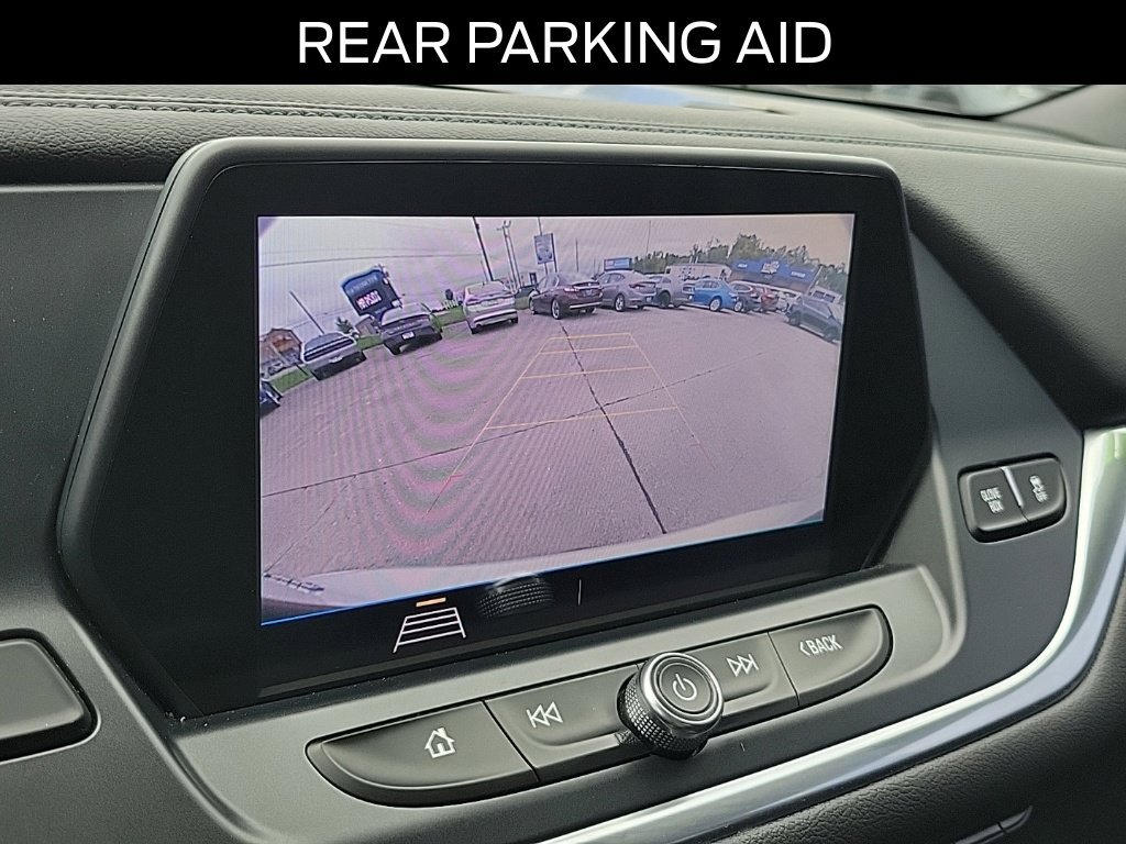 Used 2019 Chevrolet Blazer LT FWD image 28