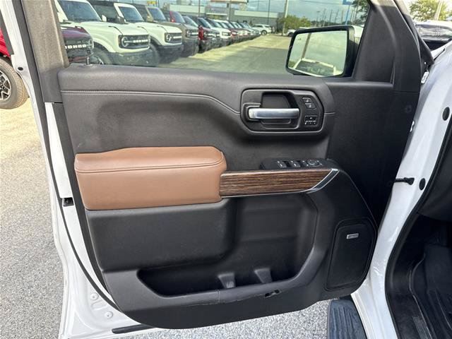 Used 2021 Chevrolet Silverado 1500 High Country AWD/4WD image 24