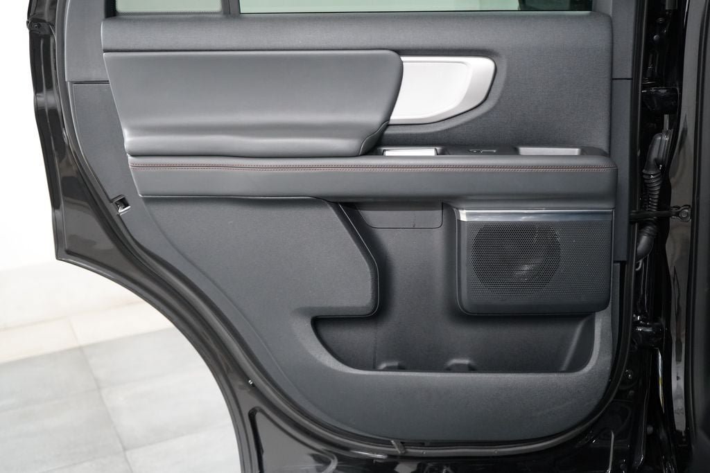 Certified 2025 Ford Expedition Active AWD/4WD image 20