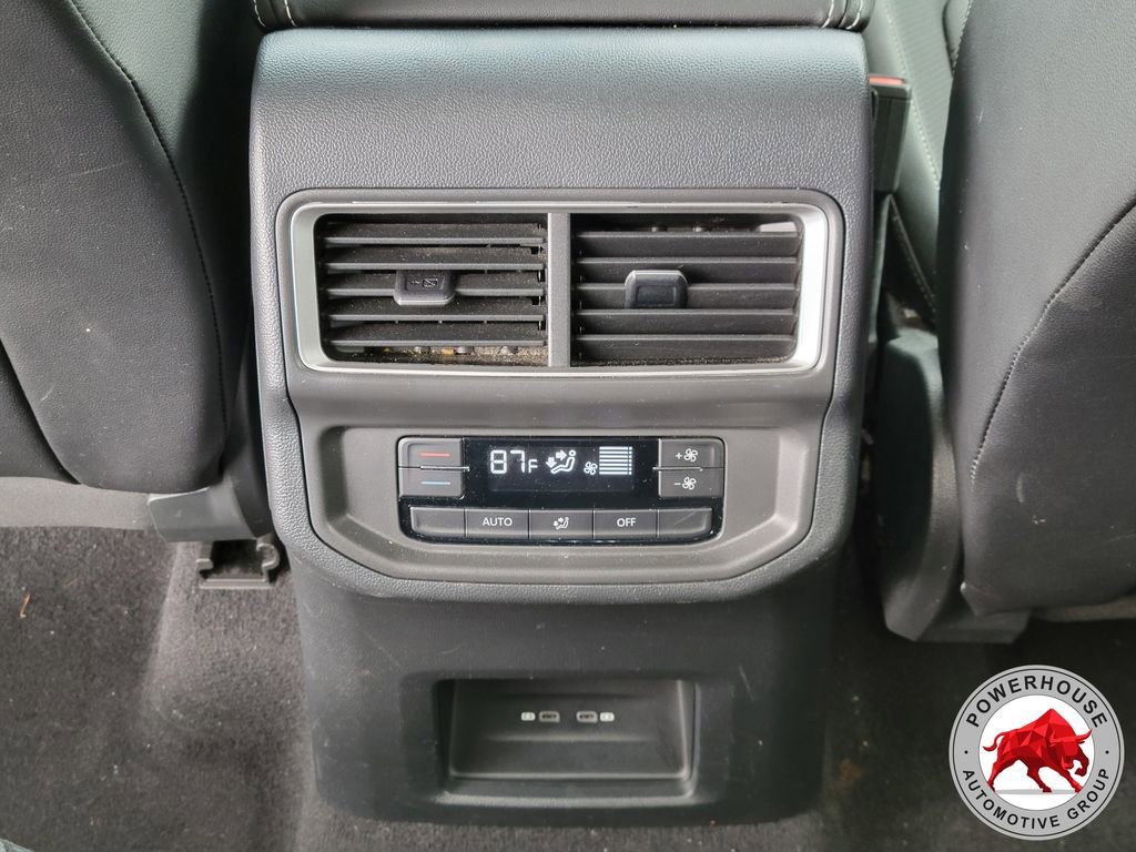 Used 2024 Volkswagen Atlas SE FWD image 17