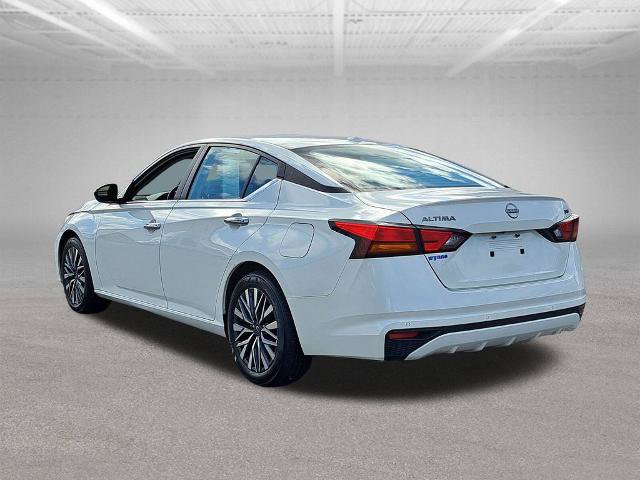 Used 2024 Nissan Altima 2.5 SV FWD image 5