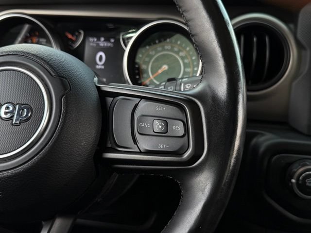 Used 2020 Jeep Wrangler Sport AWD/4WD image 16