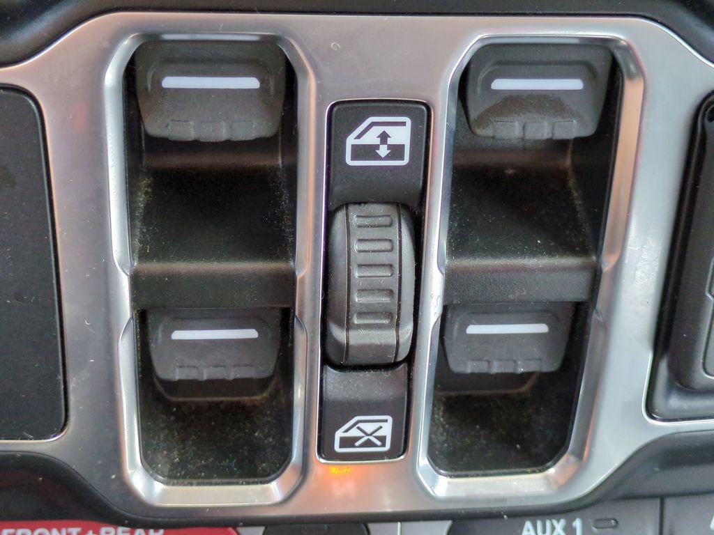 Used 2024 Jeep Wrangler Unlimited Rubicon image 27